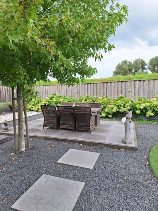Family Wellness Lodge 4 Personen Zuid-Holland! Ooltgensplaat Eksteriør bilde